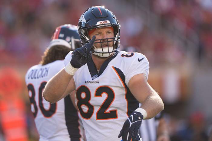 Denver Broncos tight end Adam Trautman (82) signals during the first quarter against the San Francisco 49ers at Levi's Stadium.